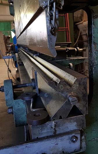 Usato Pressa piegatrice, CBC T60-30