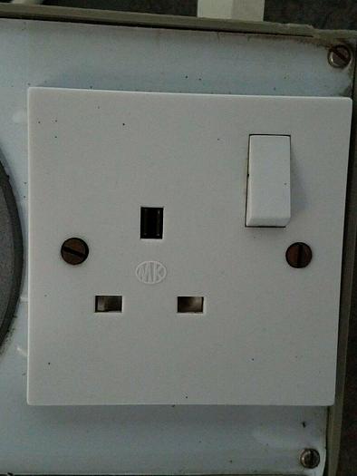 Used DWYER 0-5" MAGNEHELIC DIFFERENTIAL PRESSURE GAUGE