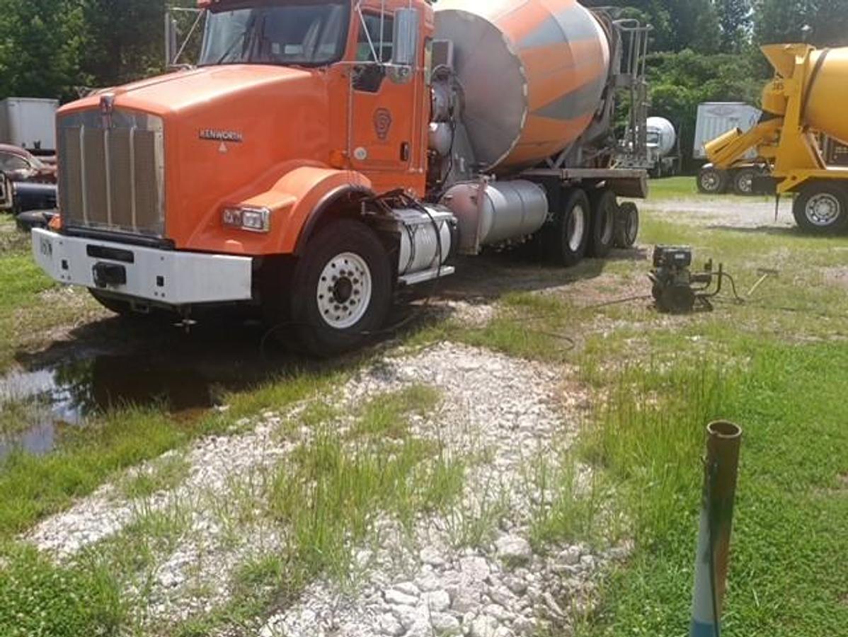 Used Concrete Mixer Truck