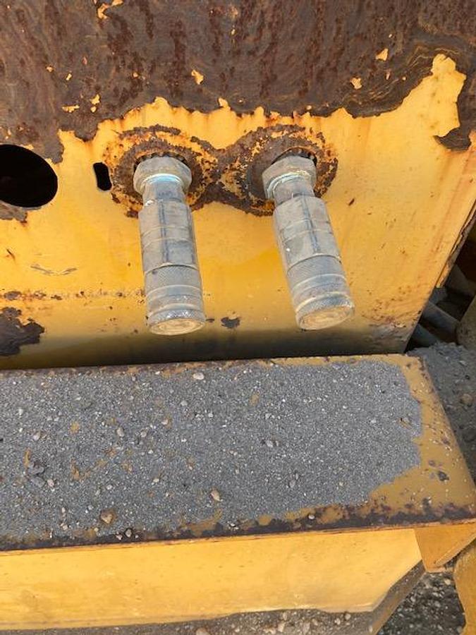 Used 2007 EXTEC Model E-7 Crawler Mounted Screening Plant, SN: 11497, with 12,400 hours, diesel engine, 5' X 16' Double Deck Incline