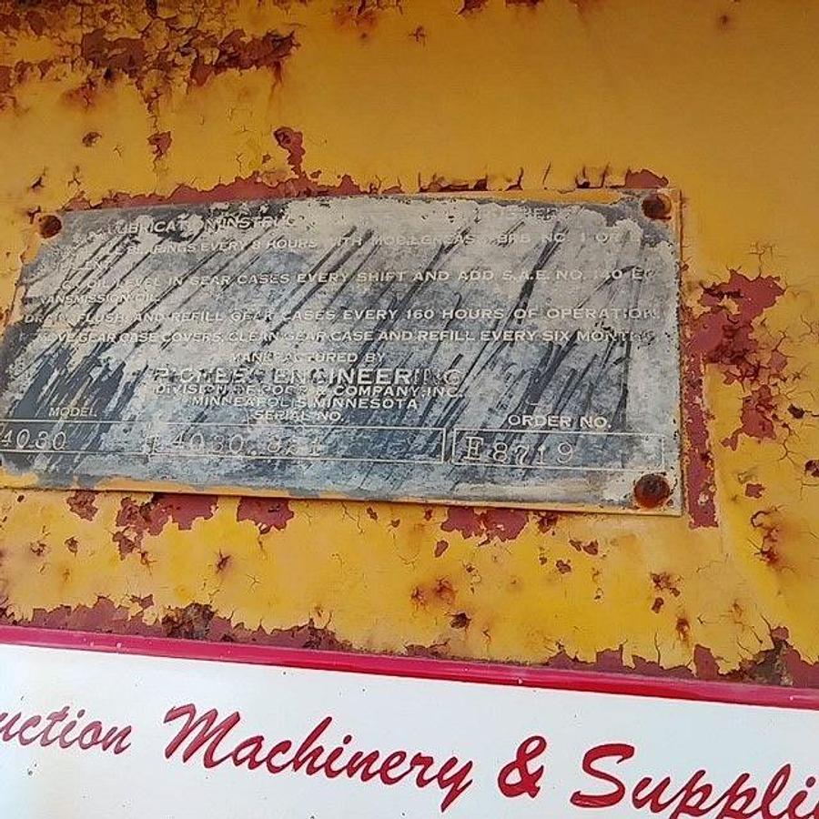 Used Pioneer 40X30 Roll Crushing Plant