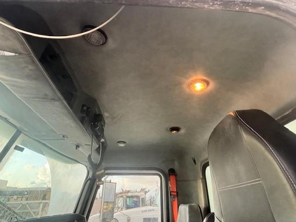 Used 2016 Mack Concrete Trucks