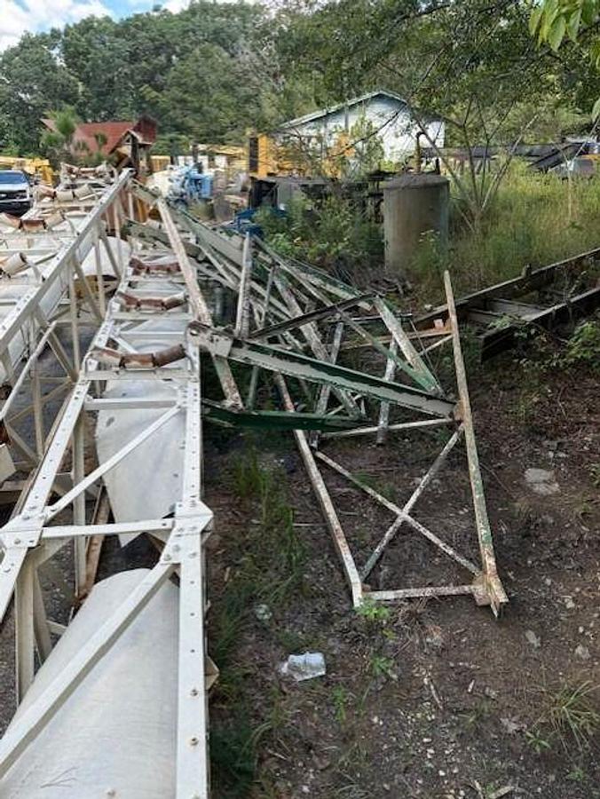 Used 18X100 Radial Stacking Conveyor