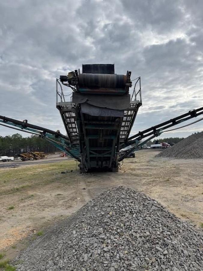 Used 2011 Powerscreen Chieftain 1700S