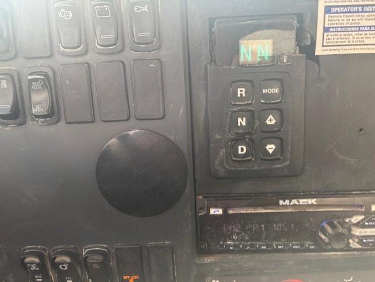 Used 2016 Mack Concrete Trucks