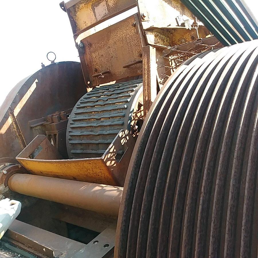 Used Pioneer 40X30 Roll Crushing Plant