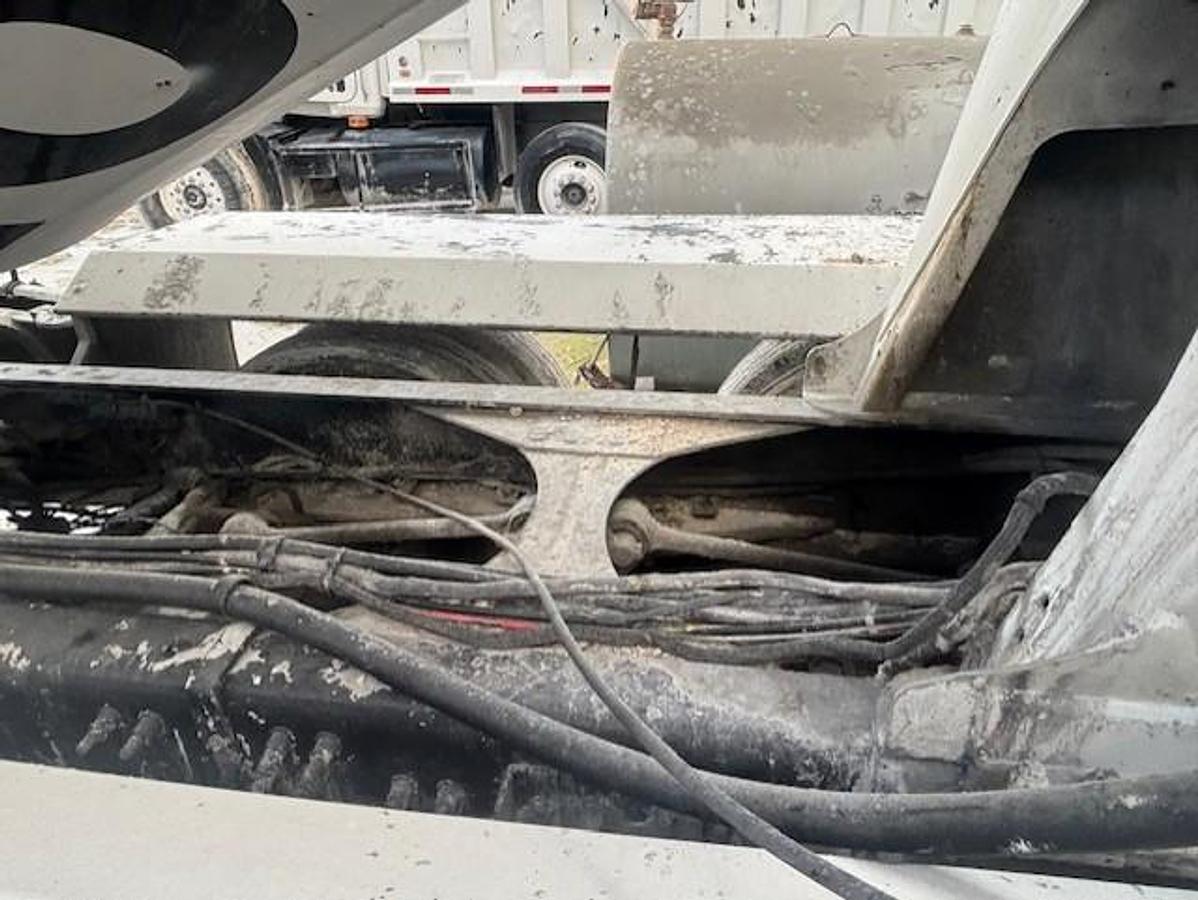 Used 2016 Mack Concrete Trucks