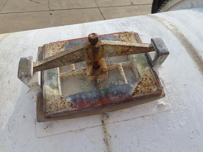 Used 6' X 6' STEVECO PEBBLE MILL - ALUMINA BRICK LINED - 40 HP SEW EURODRIVE