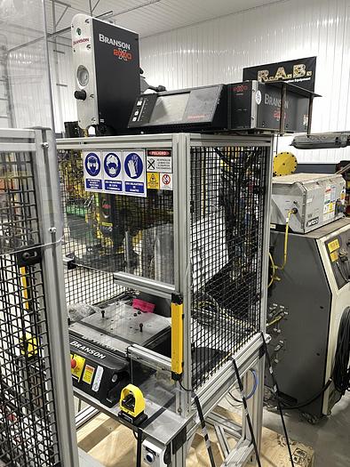 Used BRANSON 2000X 2500 WATT ULTASONIC WELDER IN STAND ALONE WORK STATION NEW 2020