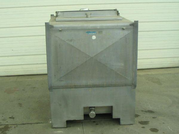 Used 350 GALLON TOTE TANK