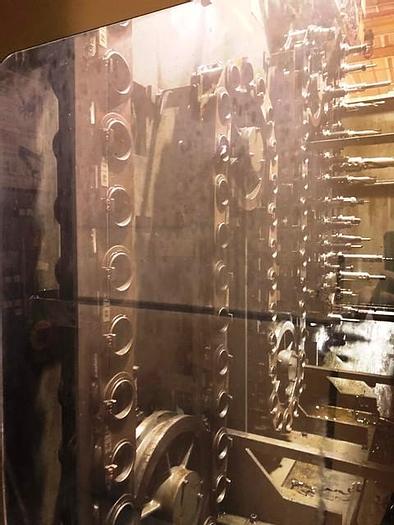 Used 2006 TOYODA FA800 CNC Horizontal Machining Center with APC