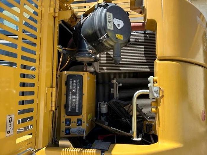 Used 2011 CAT 321D LCR With Hyd thumb