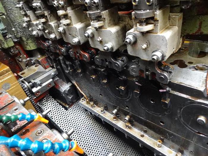 D'occasion NATIONAL machinery Type 625 - Cold former 5 die