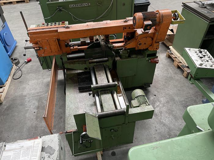 Gebruikt Kasto bandzaagautomaat SBA-220 AU