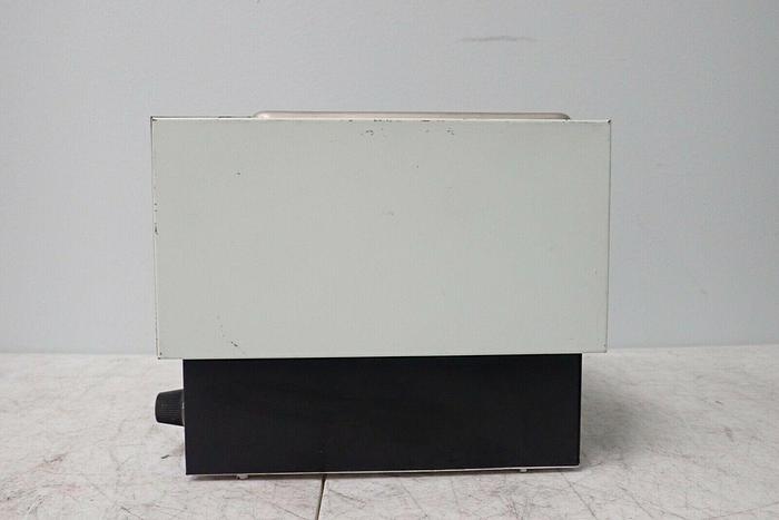 Used Curtin Matheson Scientific 213-116 Model B6557-11 Equatherm Water Bath