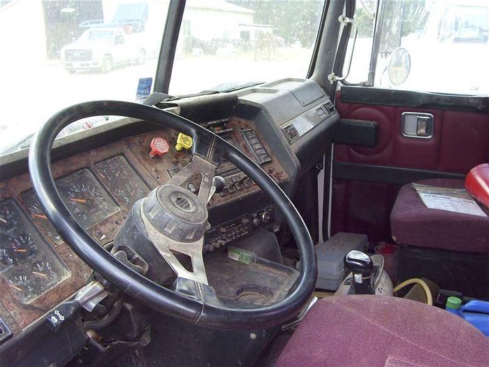 Used 1998 Gardner Denver 1000 Drilling Rig