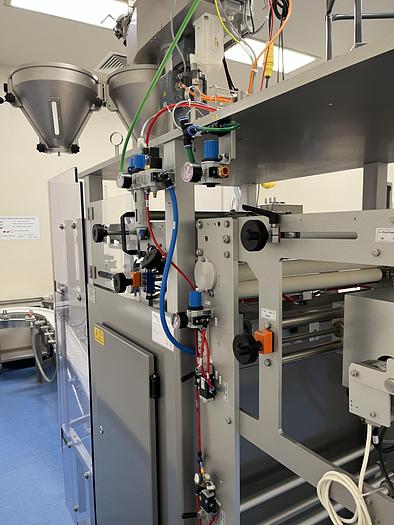 Used Used Wolf Stainless Steel Vertical Form Fill Seal Machine, Model VCP-250