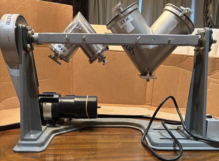 Used 1 Used Patterson Kelley Stainless Steel Tabletop Yoke Blender