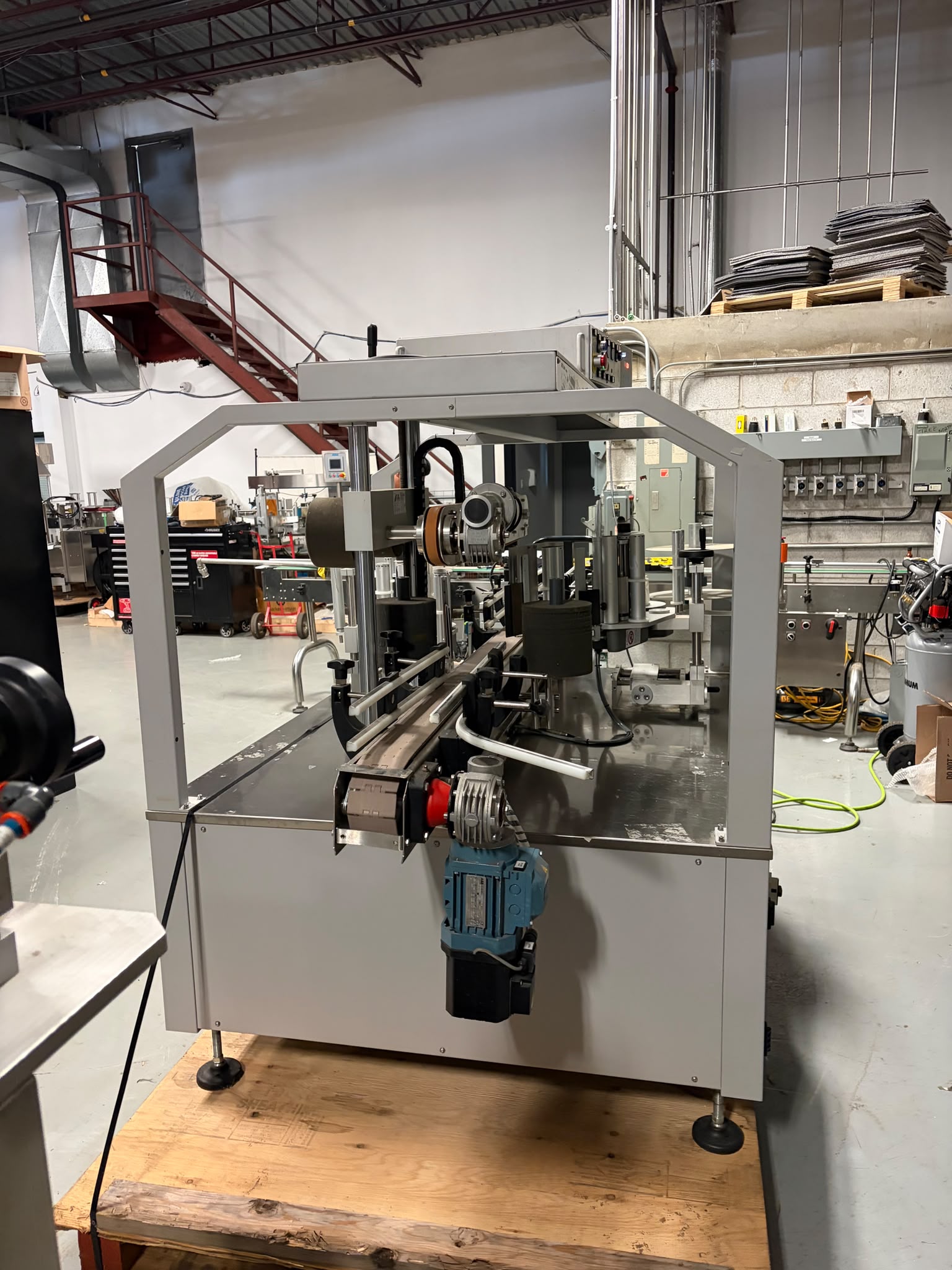 Used Used AL Tech Automatic High-Speed Front and Back Pressure Sensitive Labeler, Model ALline, Type E