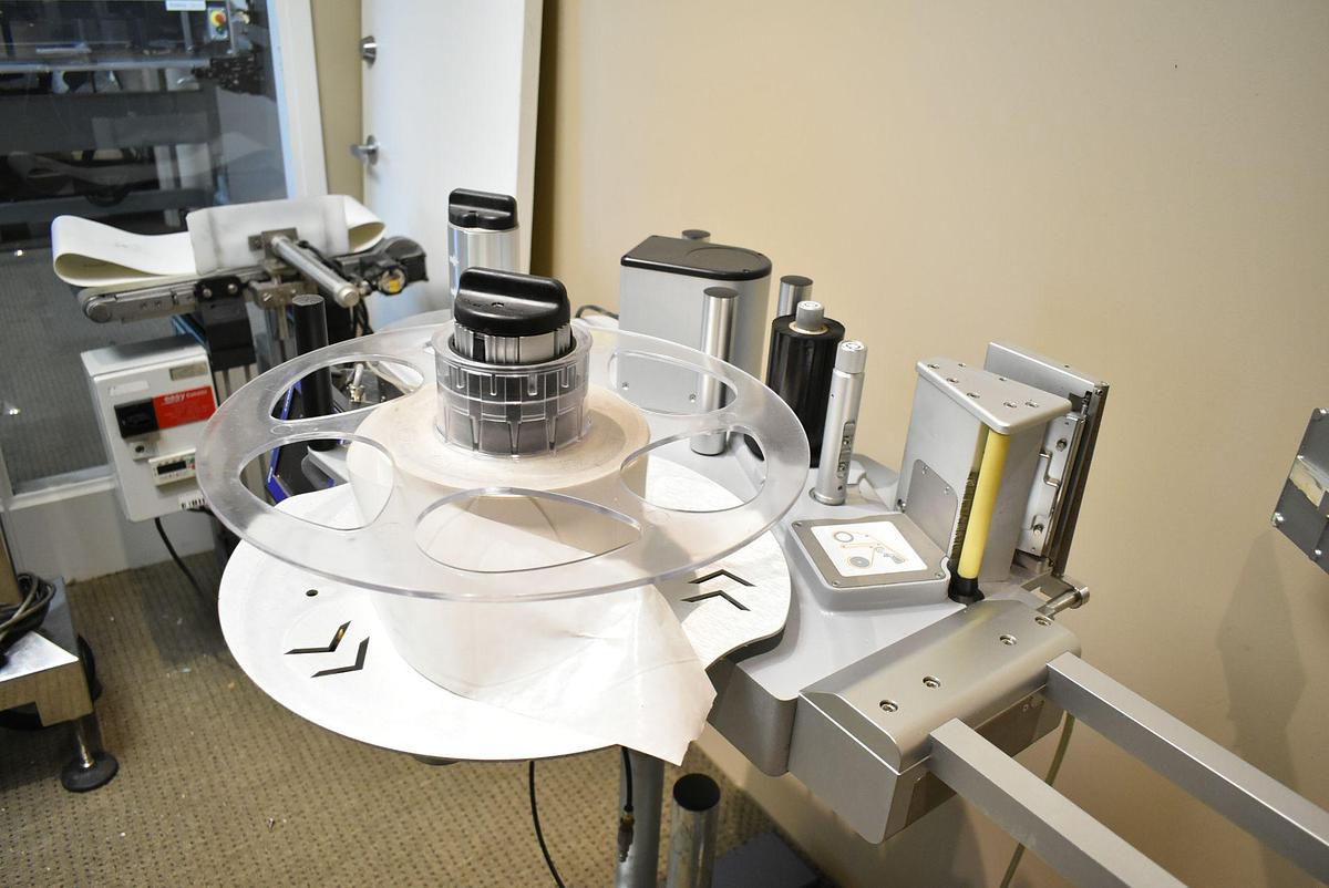 Used 1 Used Videojet Thermal Print and Apply Labeler with 300T Tamp, Model VJ9550