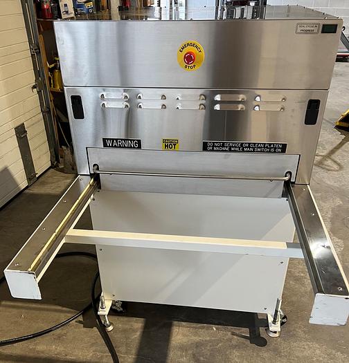 Used Used Belco 3025 Medical Tray Sealer