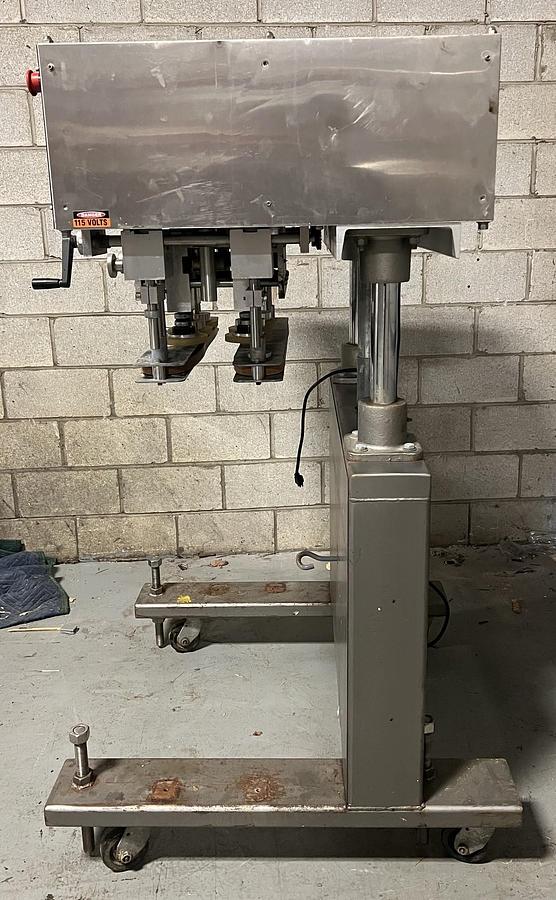 Used Used SureKap Stainles Steel Inline 3 Quill Cap Retorquer/Tightener, Model SK600
