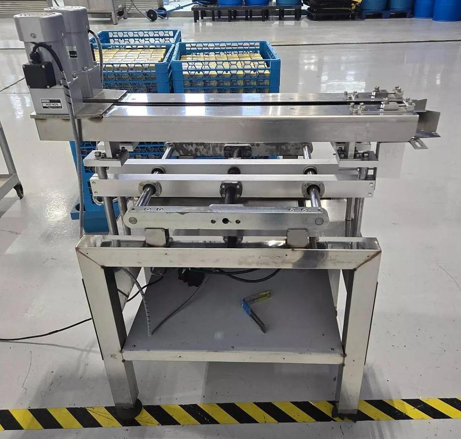 Used Used Packing Machine Stainless Steel Bottomless Conveyor, Model BBCIM/S