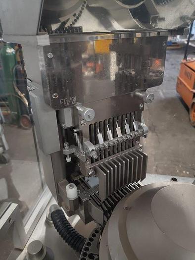 Used Used Zanasi 85F Fully Automatic Capsule Filler