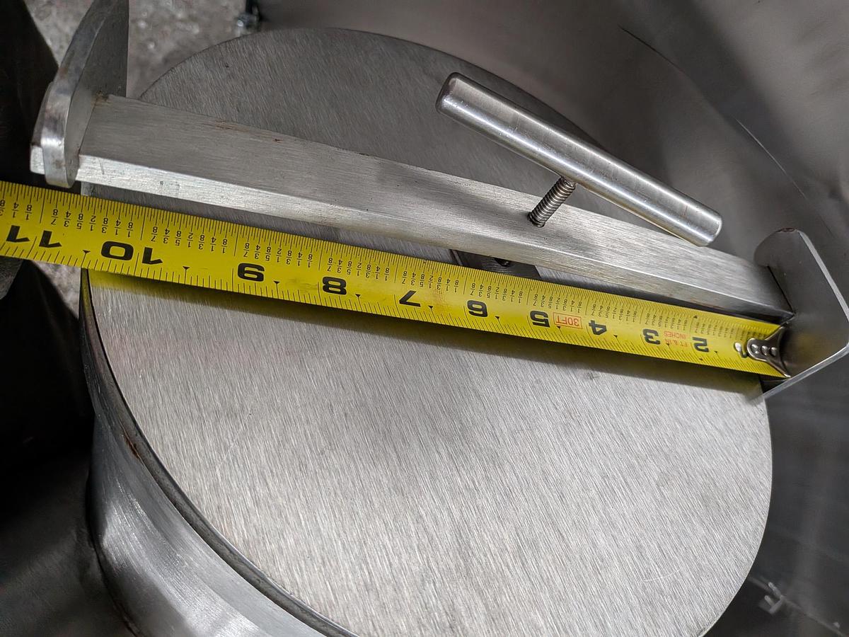 Used Used CapPlus 1 Cu Ft Stainless Steel Twin Shell Blender, Model CANT-V-BLEND