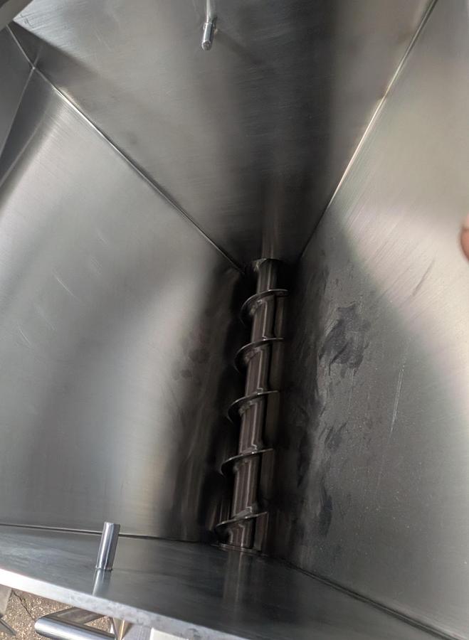 Used Used Fluid Air Stainless Steel Size Reduction Mill, Model Granumil 7