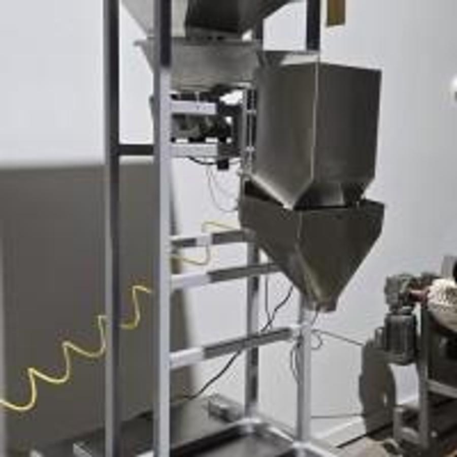 Used Used Logical Machines Semi-Automatic Single Lane Net Weigh Filler