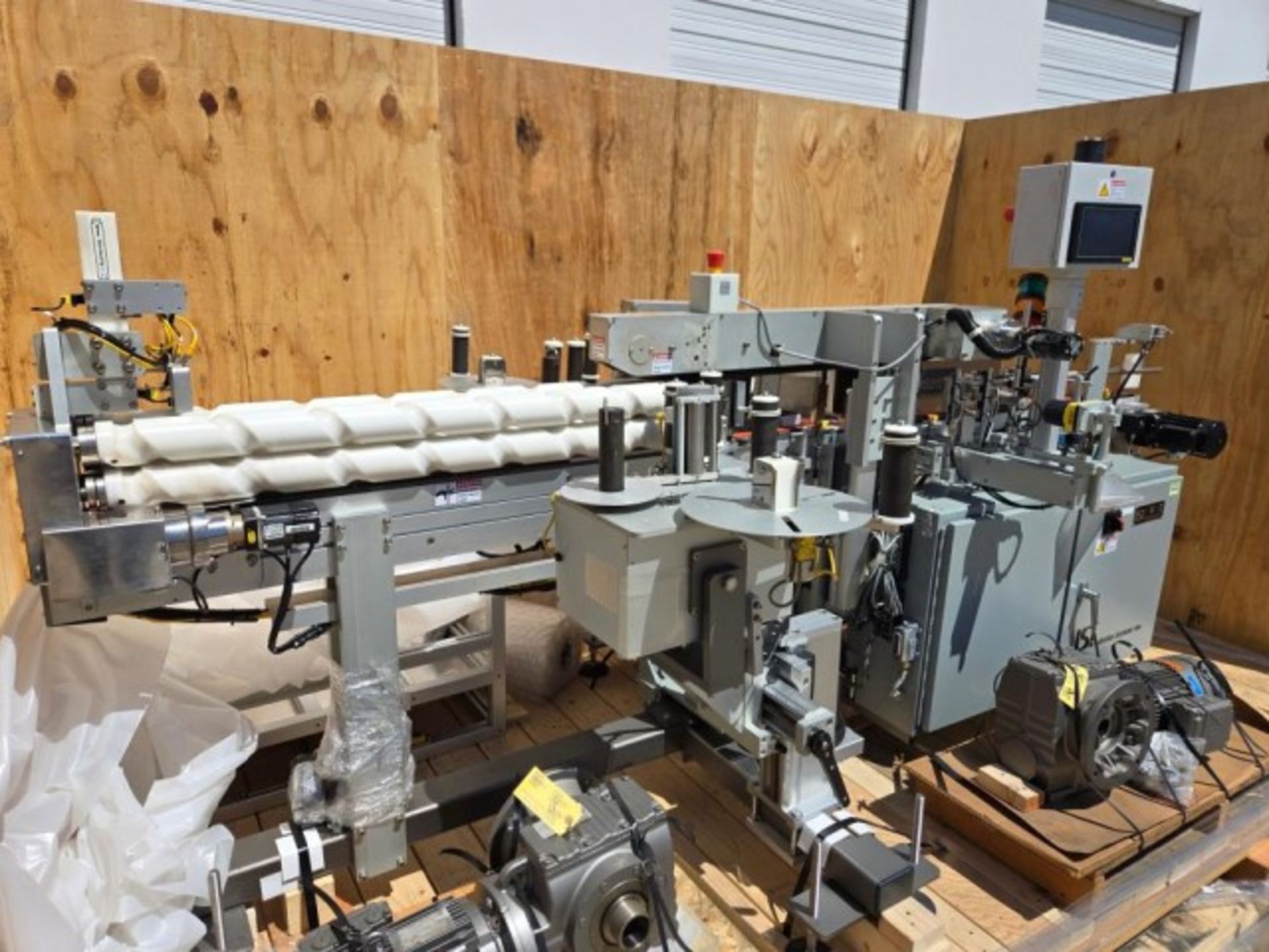 Used Used LSI Automatic Pressure Sensitive Front and Back Labeler, Model 1600