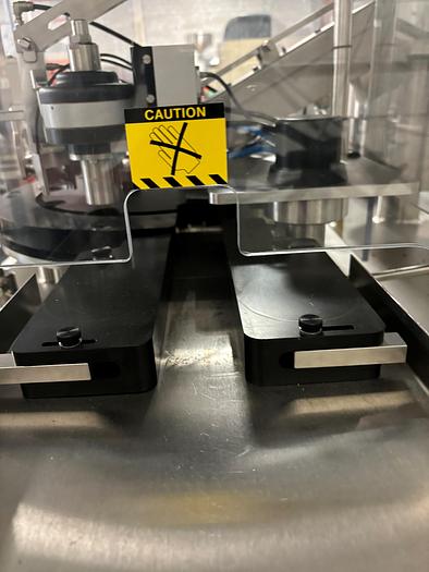 Used Used Flexicon Aseptic Liquid Vial Filling, Stoppering and Crimp Capping System, Model FMB-200