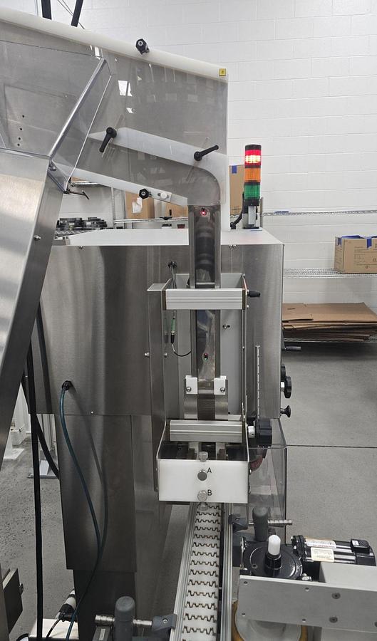 Used Used Promach - NJM Unicap 150 Automatic Stainless Steel 4 Quill Capper, Model UCAP-150-S170