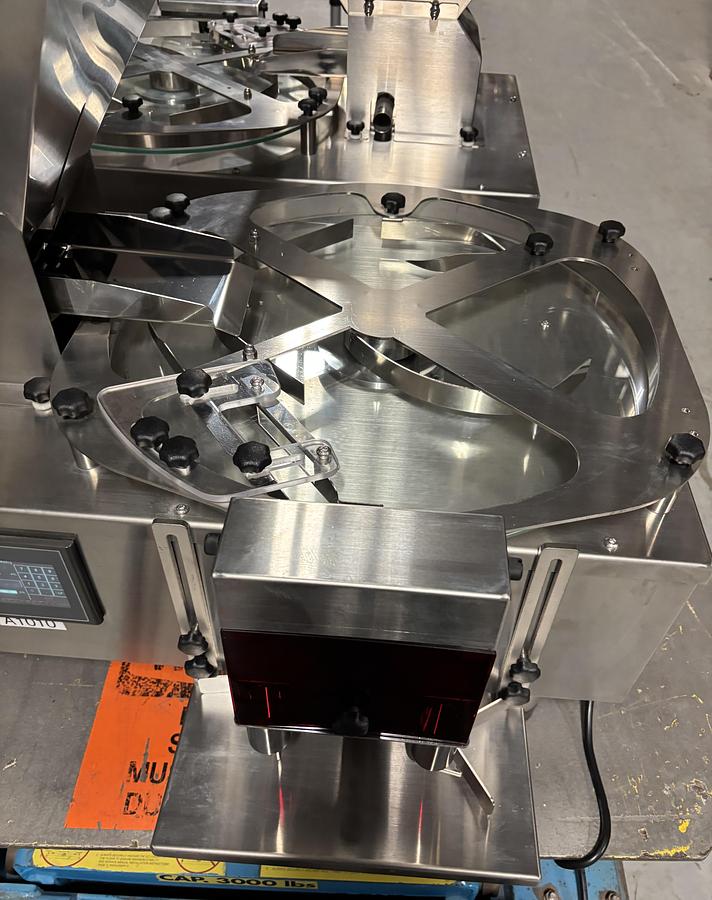 Used Used Stainless Steel Table-Top Electronic Tablet/Capsule Counter