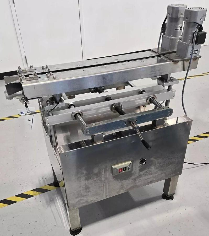 Used Used Packing Machine Stainless Steel Bottomless Conveyor, Model BBCIM/S