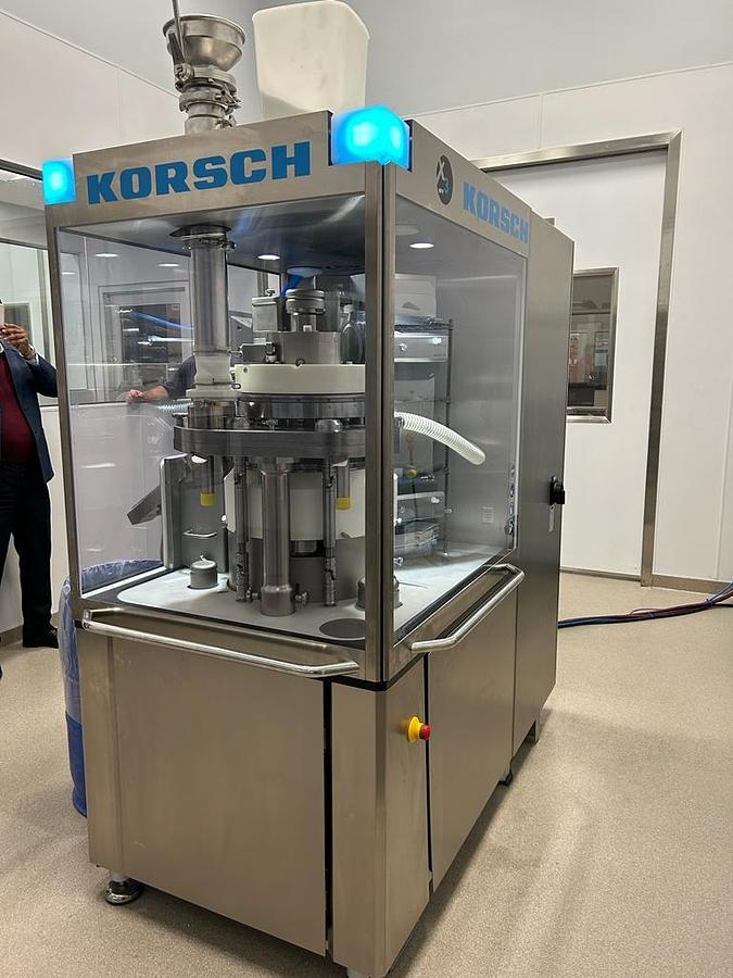 Used Unused Korsch XL400 SFP Rotary Tablet Press