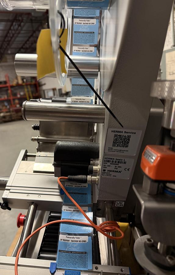 Used Used Pendergraph Table Top Automatic Pressure Sensitive Wraparound Labeling Machine for Lip Balm, Model HL30