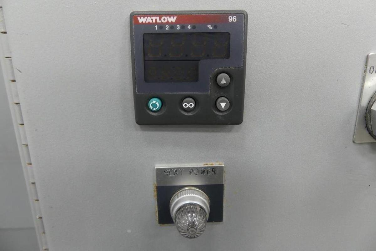 Used Used Bosch Doboy Heat Tunnel, Model SK200