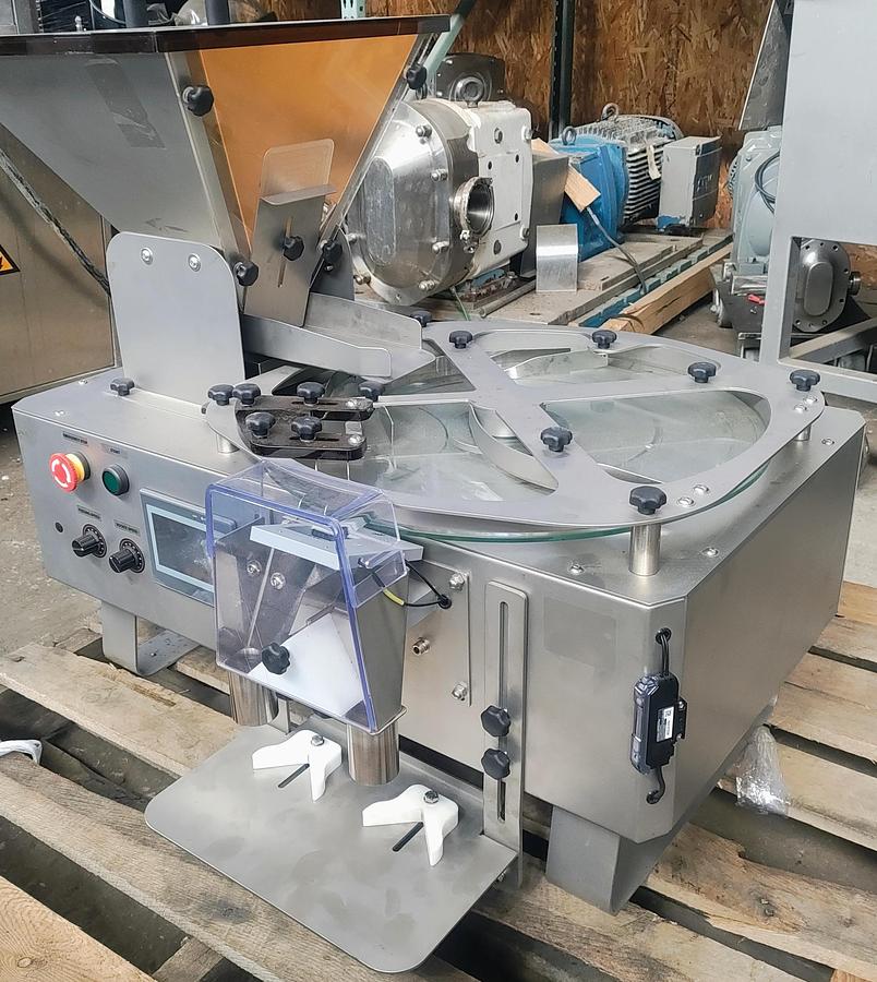 Used Used ATG Pharma Table-Top Electronic Counter for Tablets-Capsules and Soft Gels, Model ATC-410