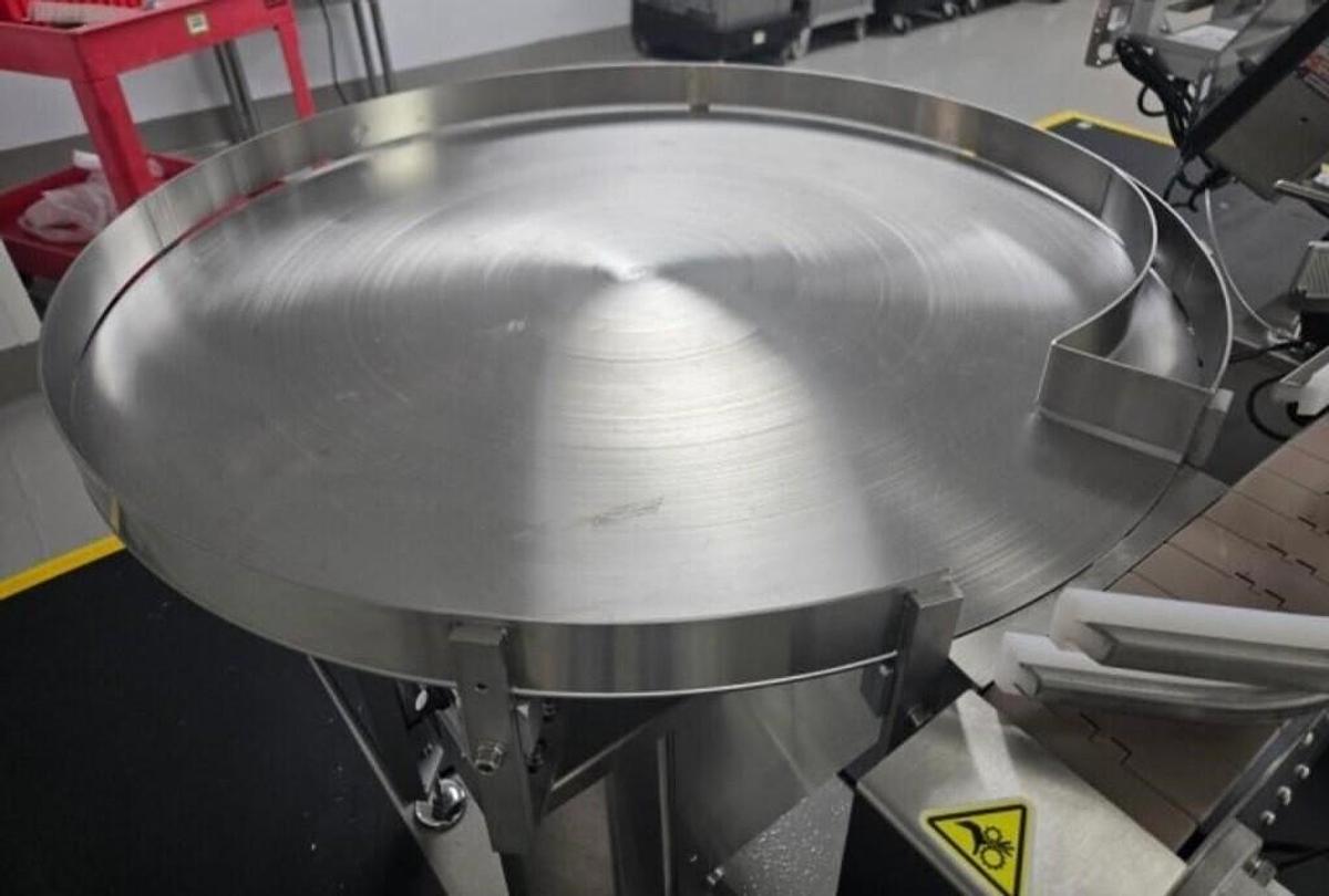 Used Used Aesus 36” Stainless Steel Accumulating Table, Model TTA-36