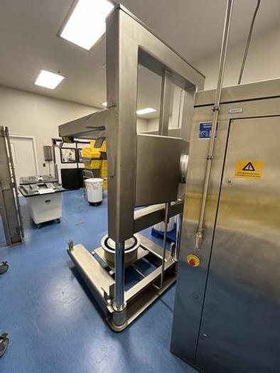 Used Used Matcon Single Pedestal IBC Blending System for Powders
