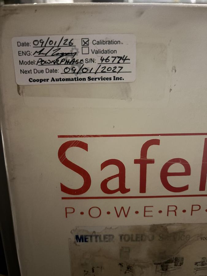 Used Used Safeline Inline Metal Detector, Model Power Phase