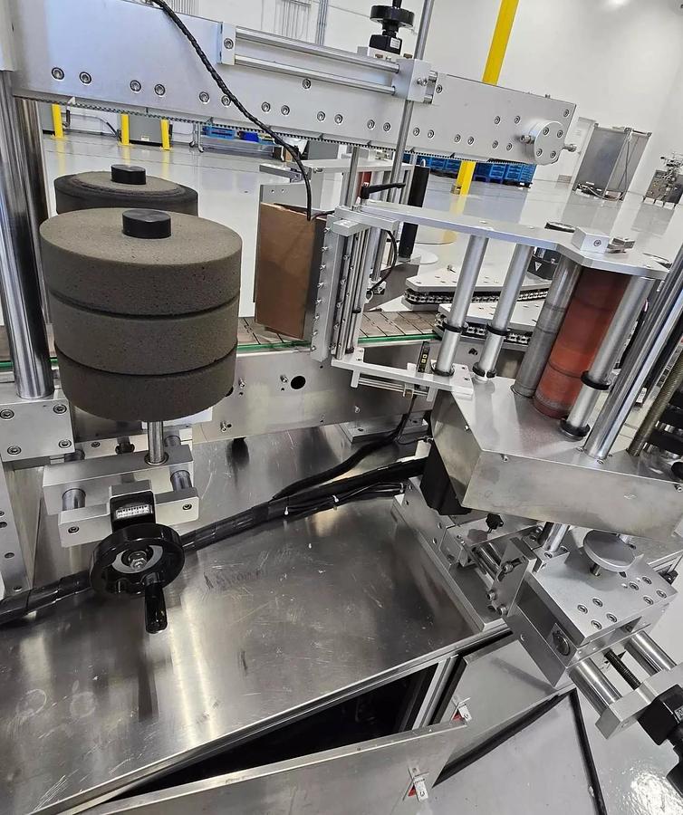 Used Used Stainless Steel Automatic Front/Back and Wraparound Pressure Sensitive Labeler