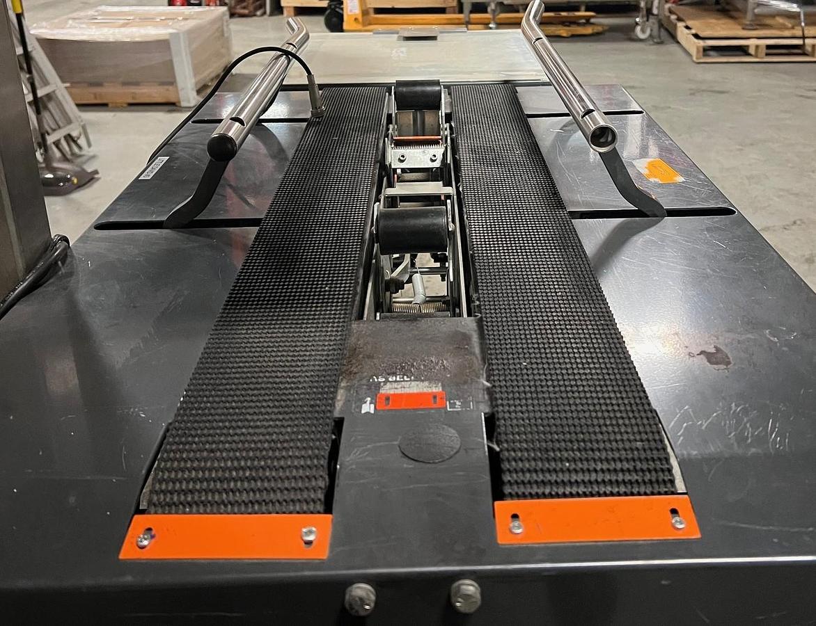 Used Used Loveshaw – Little David Top and Bottom Tape Sealer, Model LD10