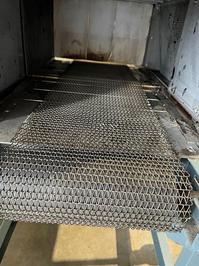 Used Used Shanklin Semi-Automatic L-Bar Sealer, Model S24B with Used Shanklin Heat Tunnel, Model T6H