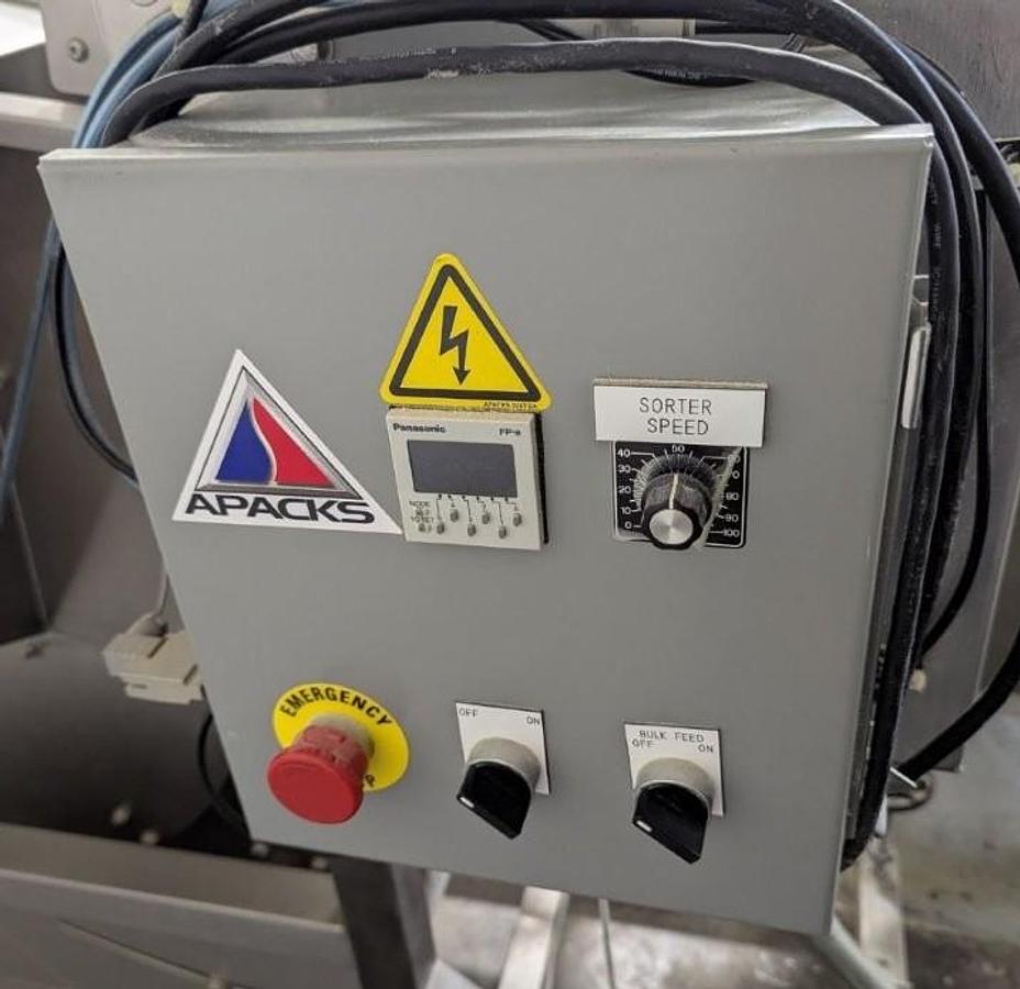 Used Used Kalish StarCap Automatic Chuck Capper, Model 5182