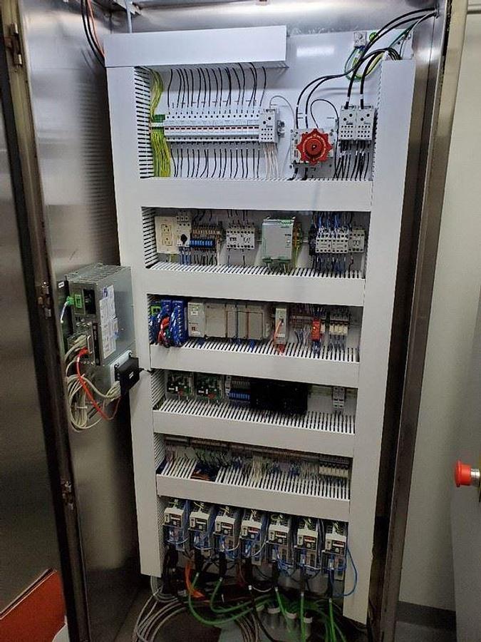 Used Used Bosch Aseptic Automatic Vial Filling Line, Model FLT 1020