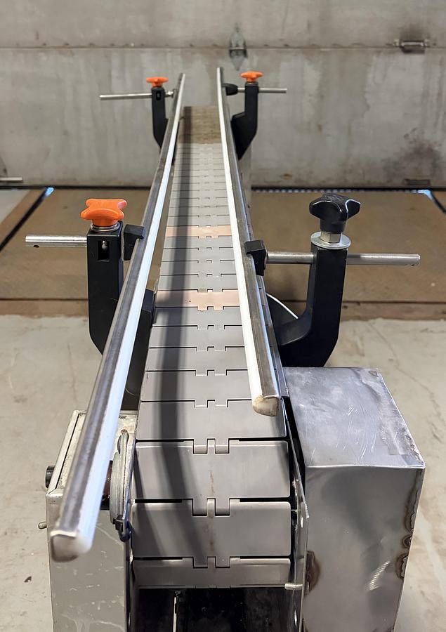 Used Used 6’ Long x 4-1/2” Wide Stainless Steel Motorized Conveyor