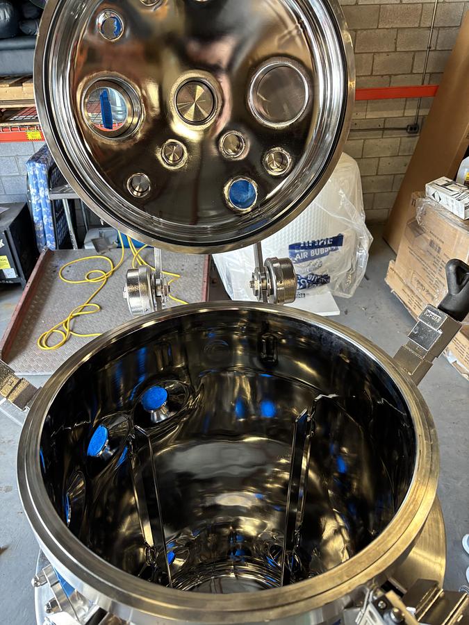 Unused ABEC 100 Litre – 316 Stainless Steel Vacuum Jacketed Bio Reactor